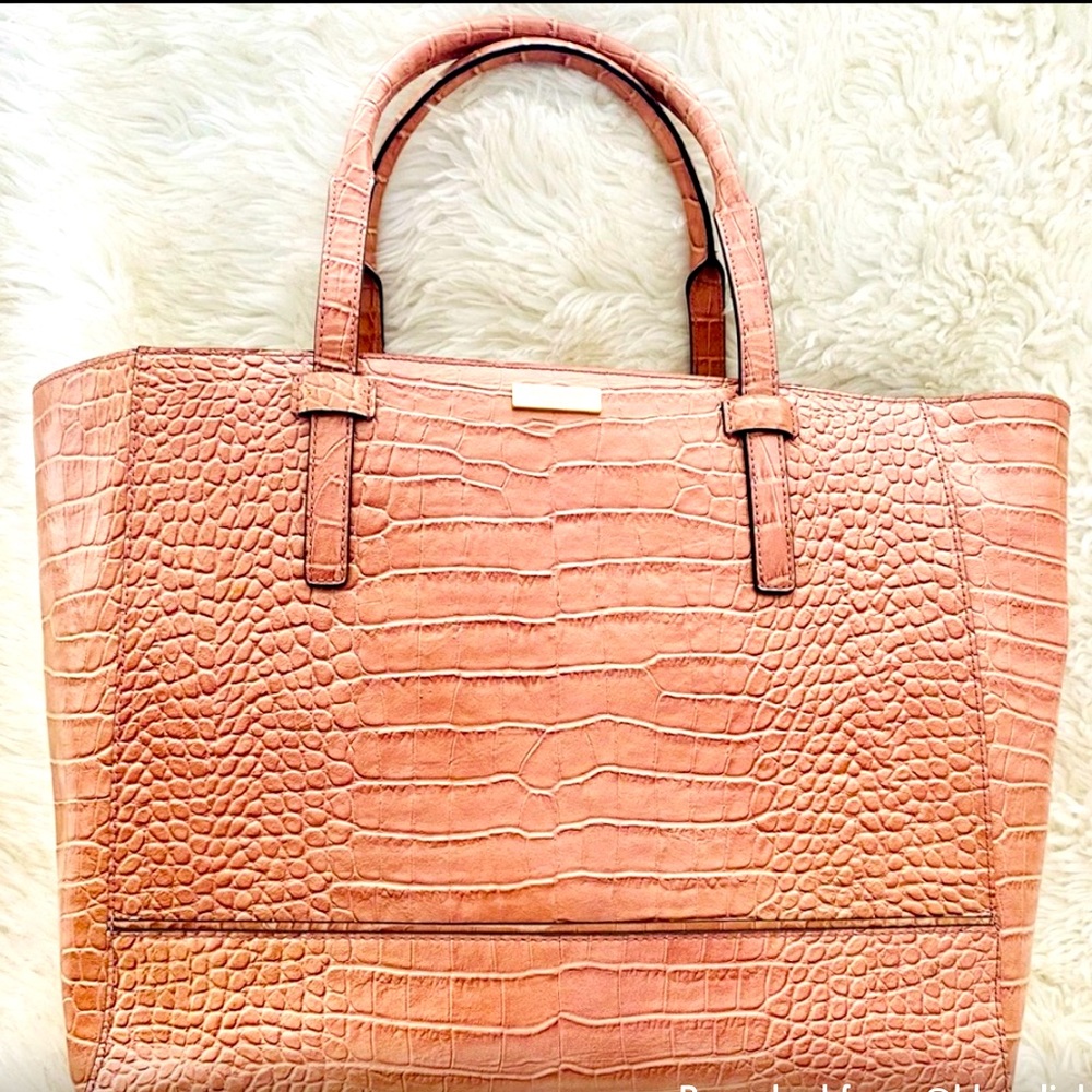 Pink Kate Spade snakeskin Elissa Tote like new RARE - Picture 1 of 7